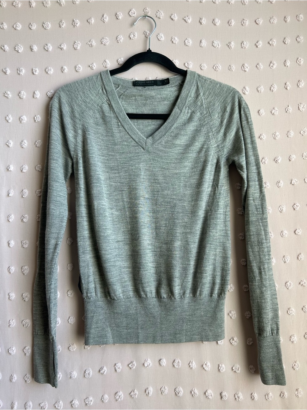 Icebreaker Merino Long Sleeve V Neck Sweater Az XS Grey